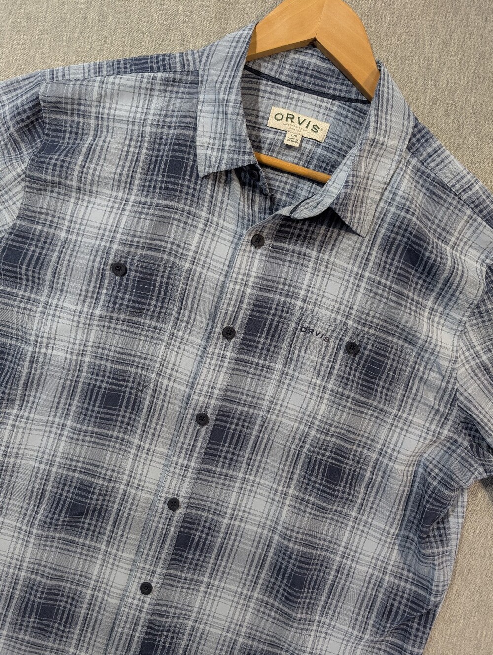 Orvis Classic Collection Plaid Button Shirt Men's Large Blue Short Sleeve